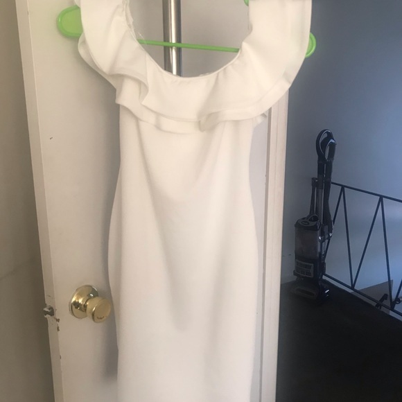 Dress - Picture 2 of 3